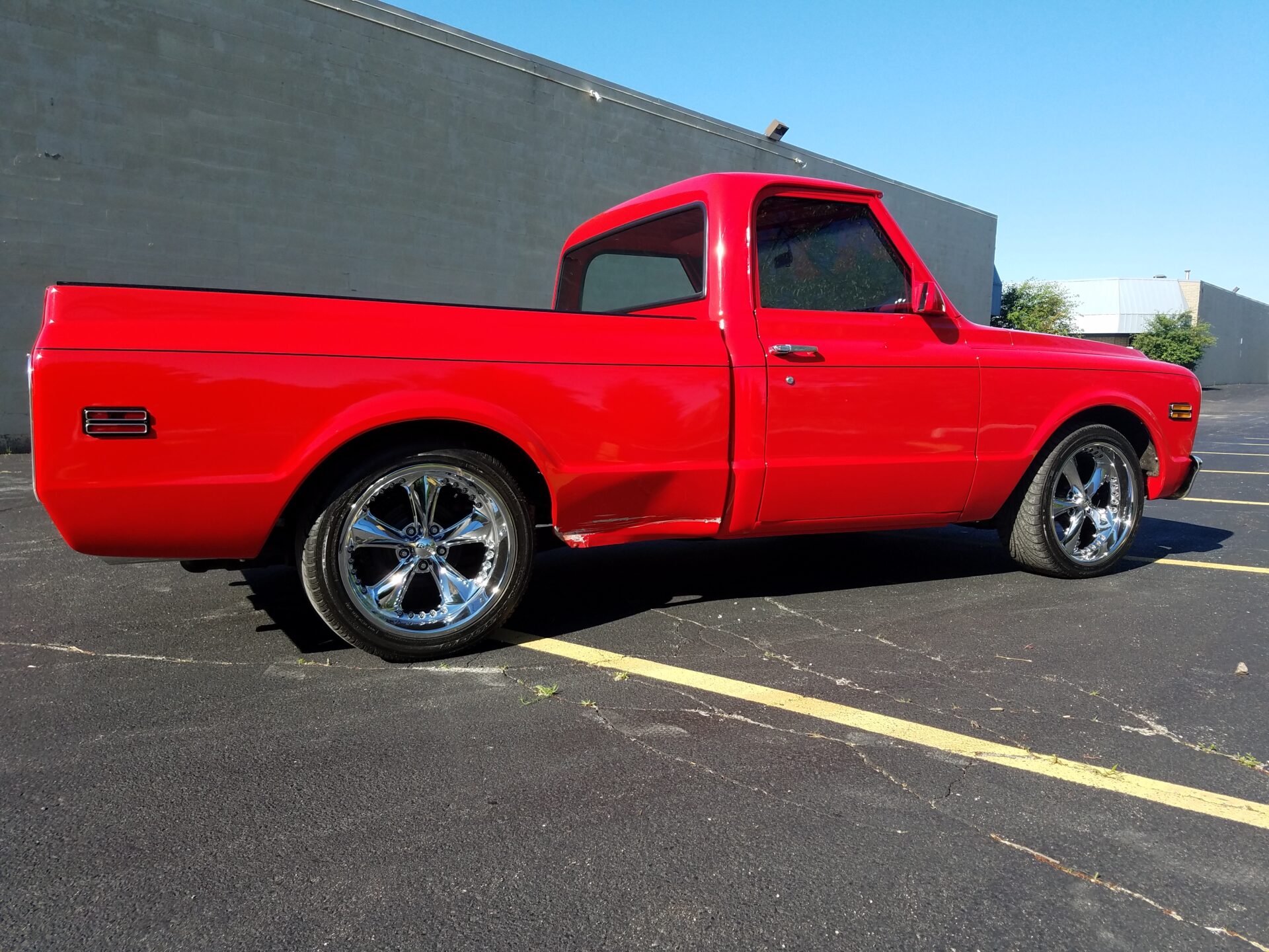 A 1968 Chevy C10 that needs new paint coat
