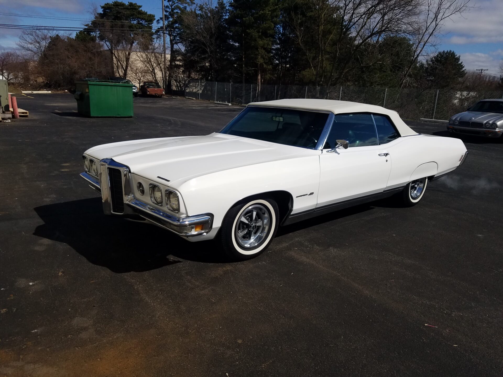 A 1970 Pontiac Bonneville