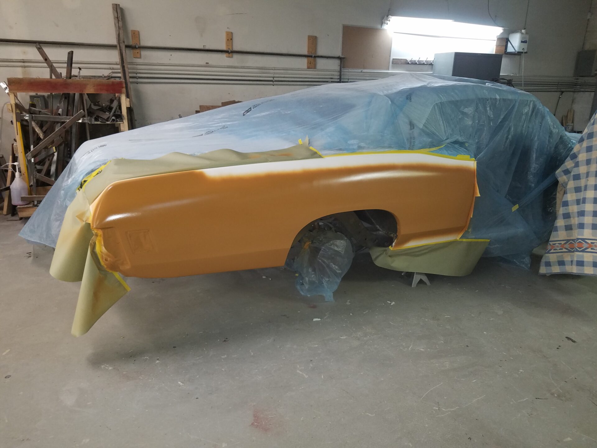 Brown paint for the 1970 Pontiac Bonneville