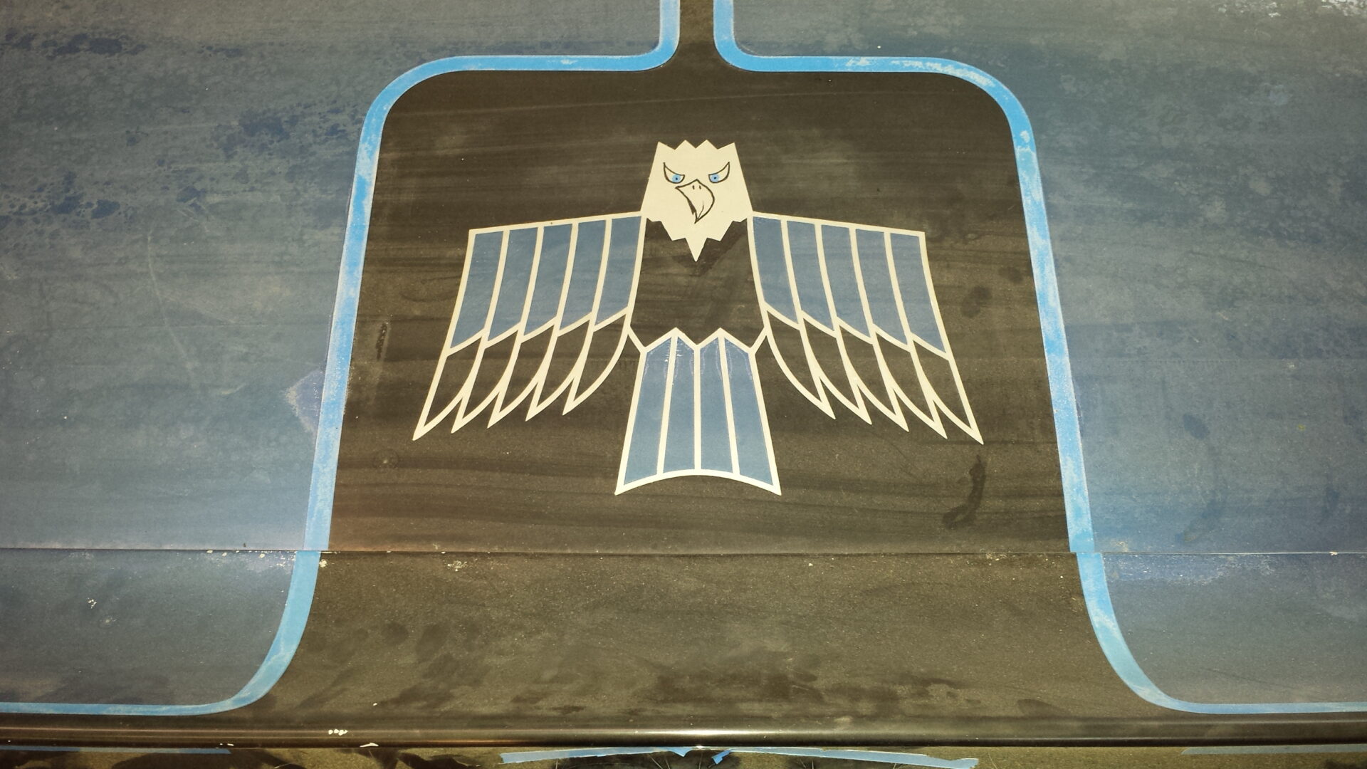 A 1968 Pontiac Firebird symbol