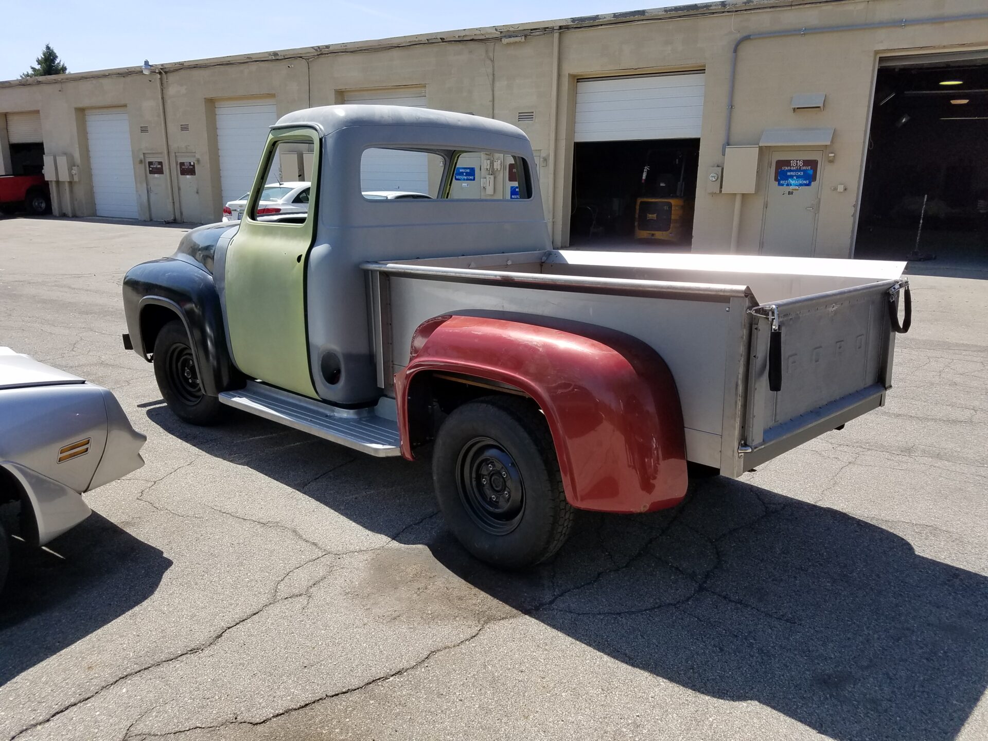 A rear of the 1953 Ford F100